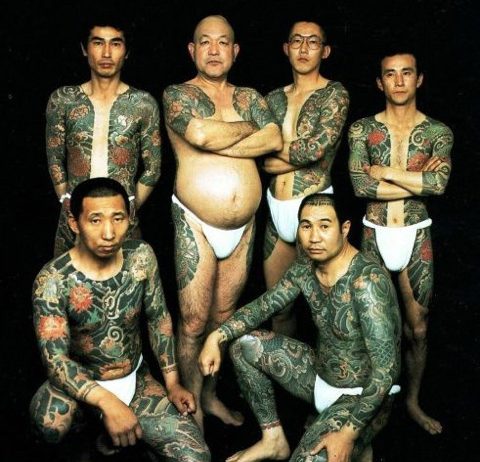 Tetovált japán férfiak